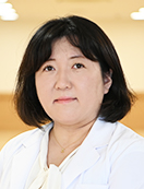 新美 文彩部長